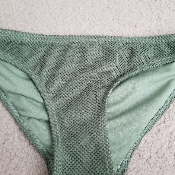 No Boundaries Bikini Bottom - Picture 13 of 15